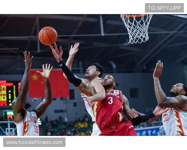 杭州羽毛球队在挑战赛积分榜上以50分稳居第一名展现强劲实力